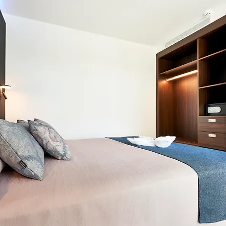 Апарт-отель Bellevue Club Порто де Алькудиа