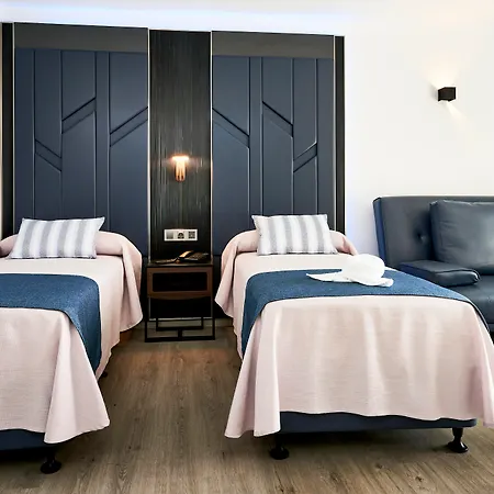 Апарт-отель Bellevue Club Порто де Алькудиа