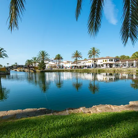 Bellevue Club Апарт-отель 3*